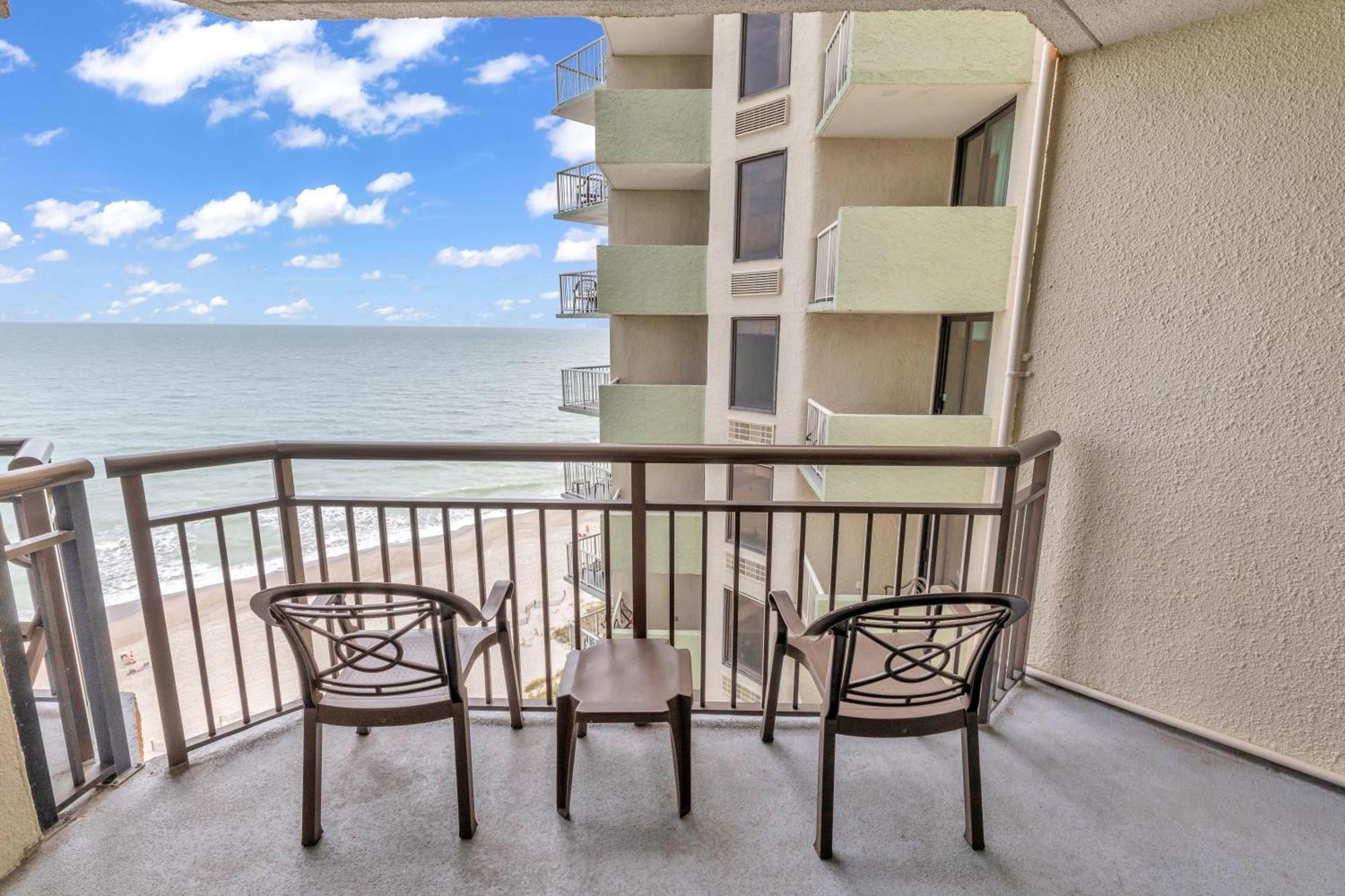 Ocean-Front Condos At Patricia Grand Myrtle Beach Eksteriør billede